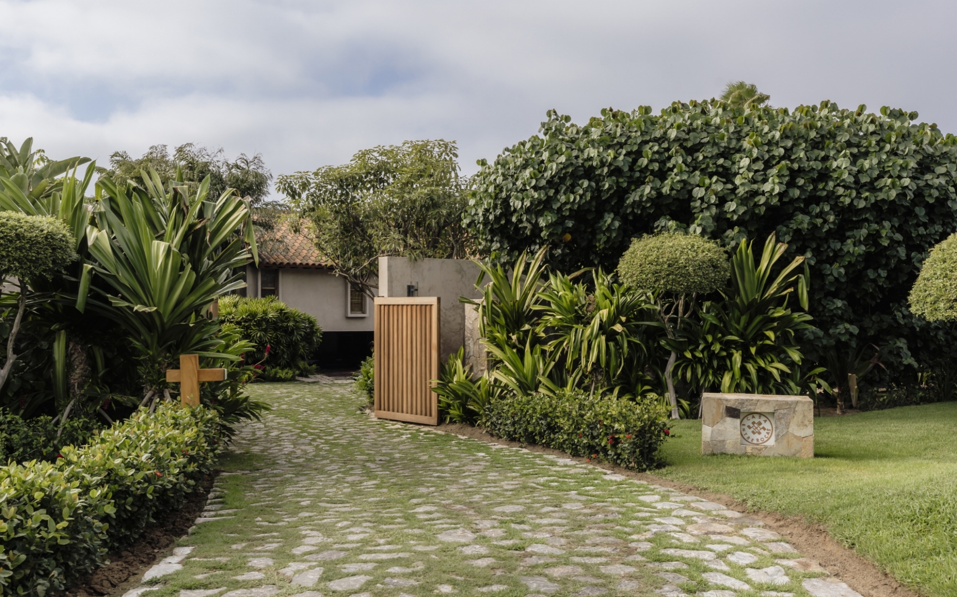 Picture of Casa Entre Rocas