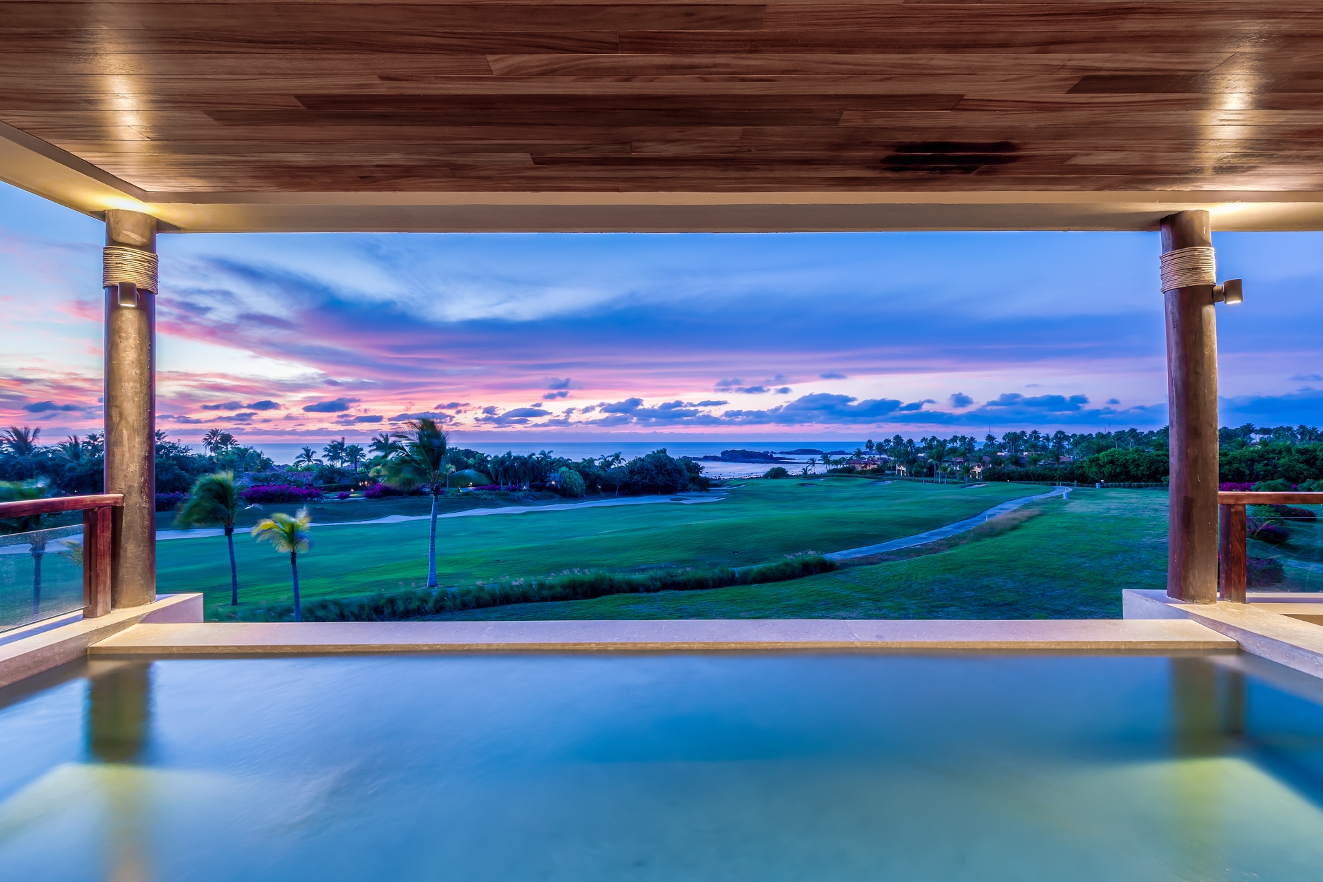 Picture of Marietas 202D