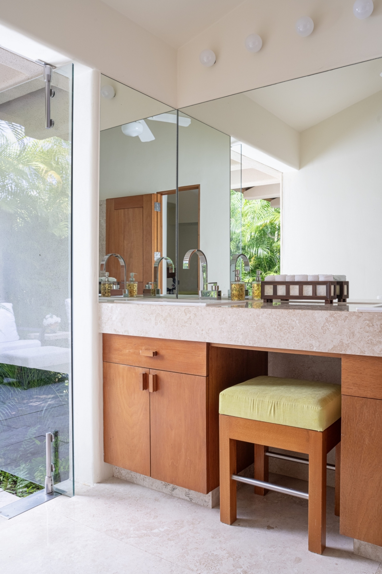 Picture of Casa Mandarina