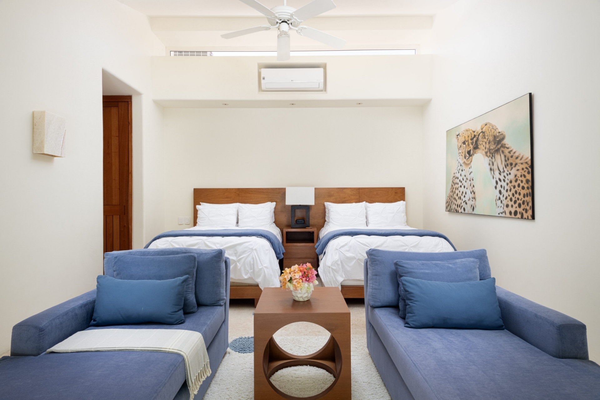 Picture of Casa Mandarina