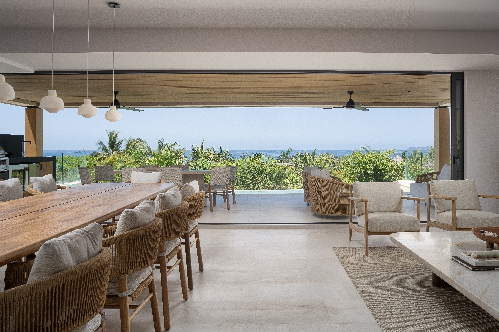 Tres-Coaties-Punta-Mita