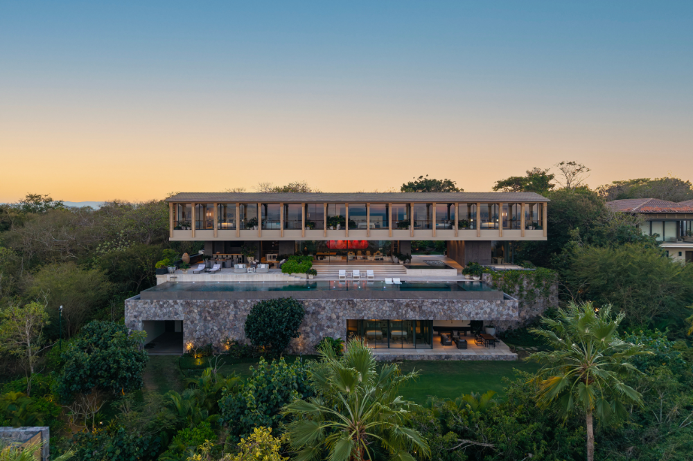 Infinity pool at Casa Tukipa, a highest-rated luxury house with ocean views in Punta Mita, perfect for large groups and families.